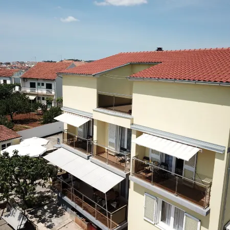 Apartments Ivona