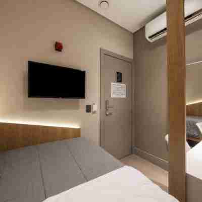 Fast Sleep Suites by Slaviero Hotéis Rooms