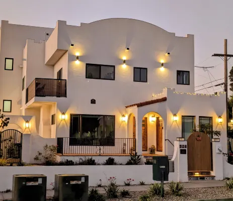 Rise Suites Oceanside