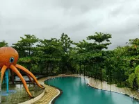 Heaven Hill Resort - balcony