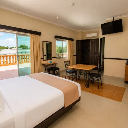 Hotel Palacio Maya