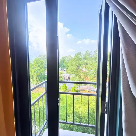 Smile Hotel C180 Cheras Selatan