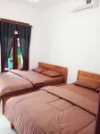 Sarwi Endah Beach Cottage - 2-Star