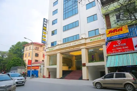 Long Anh Hotel