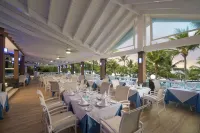Crown Villas at Lifestyle — Villas Only | Mandatory All-Inclusive Paid at Resort - Private Pools