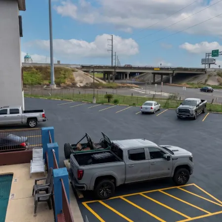 Airport Inn & Suites South Padre Island I 37