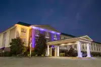 Holiday Inn Express & Suites OXFORD by IHG - Bãi đậu xe