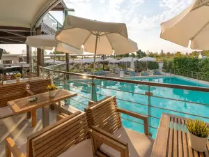 Cosmopolitan Hotel by Ghh