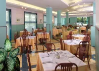 Hotel Diana - Parkplatz
