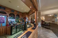 Cairn Hotel - Quầy bar
