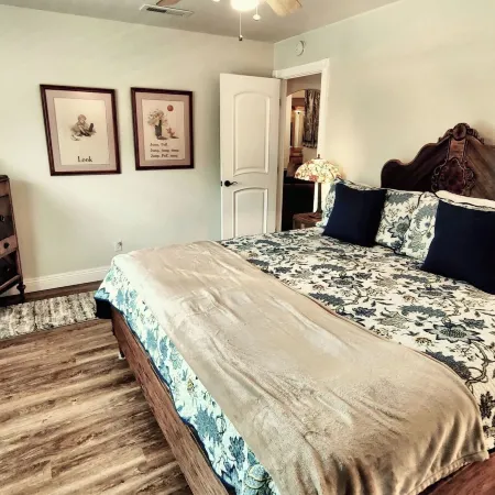 Candlewood Creek by Avantstay Pool + Fire Pit Quiet Paso Cul-de-sac