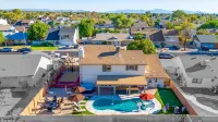 Epic Family Getaway Speakeasy Pool Basketball - Jacuzzi
