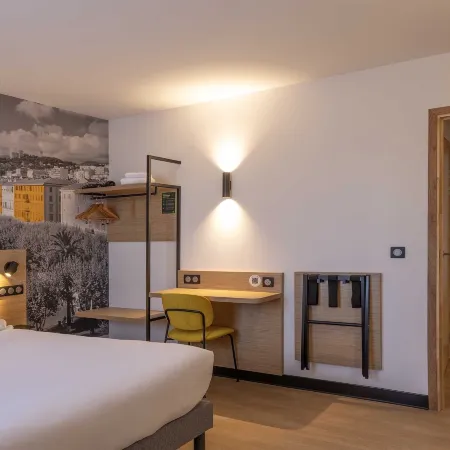 B&B HOTEL Bastia