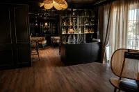 Lusso Hotel - Baarit