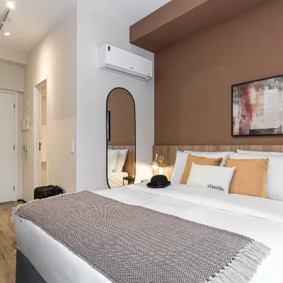 Charlie H.S Studios Pinheiros - Soft Opening Hotels near Beco do Batman