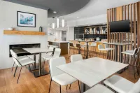 SpringHill Suites Herndon Reston - Desayuno