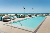 JW Marriott Clearwater Beach Resort & Spa - Rooftop Pools