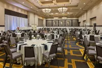 Sheraton Overland Park Hotel at the Convention Center - breakfast