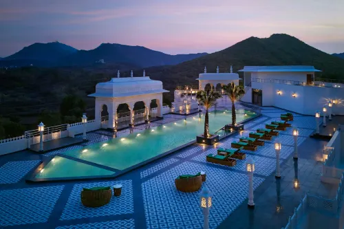 Udaipur Marriott Hotel - Luxury