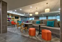 Home2 Suites by Hilton El Campo - parking