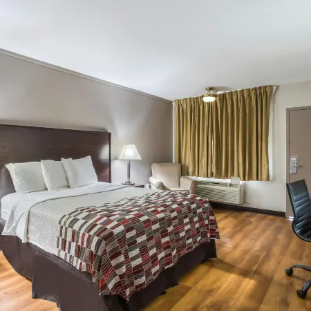 Red Roof Inn Meridian