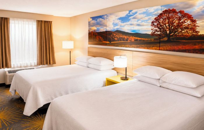 Days Inn & Suites by Wyndham Brewton