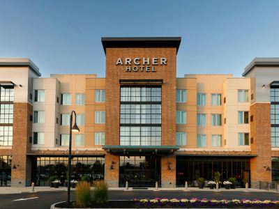Archer Hotel Boston/Burlington