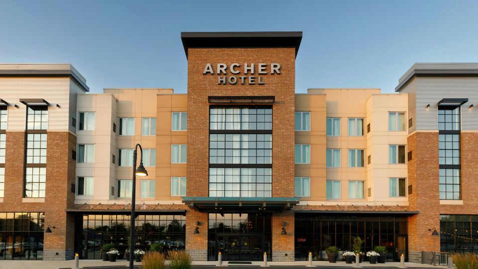 Archer Hotel Boston/Burlington