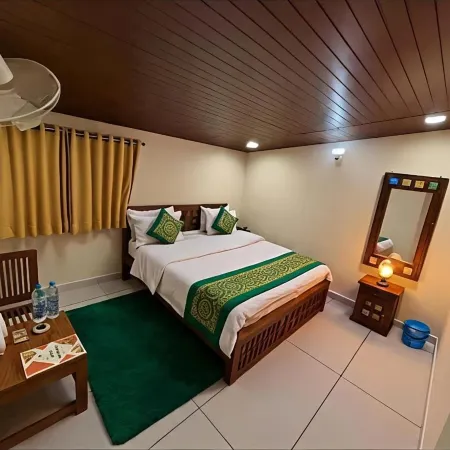 Royal Raj Palace Near Nakki Lake Mount Abu Отели в г. Маунт-Абу