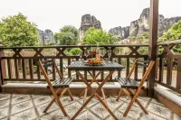 Meteora Heaven and Earth Kastraki Premium Suites - Adults Friendly - アパートメント