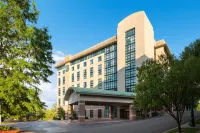 Embassy Suites by Hilton at Hot Springs Convention Center - bar