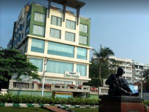 Hotel Ambica Sea Green