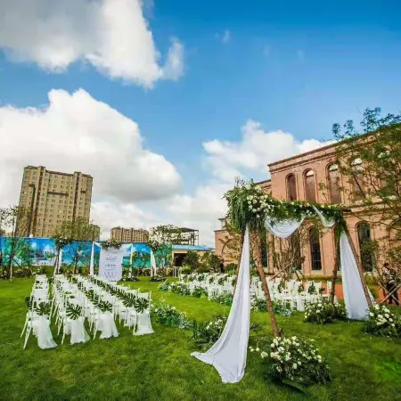 Xidu Crystal Hotel (Siping Xinghong Road)