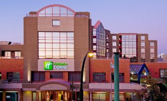 Holiday Inn Express Vancouver-Metrotown (Burnaby)