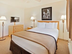 Black Hills Luxury Suites