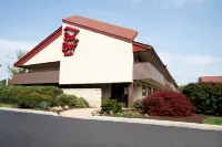 Red Roof Inn Parkersburg Hôtels à : Parkersburg