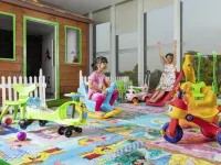 Novotel Yangon Max - Family