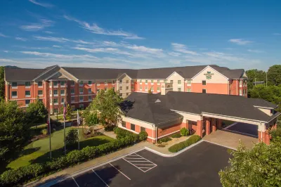 Homewood Suites by Hilton Atlanta NW-Kennesaw Town Center Hôtels à : Kennesaw