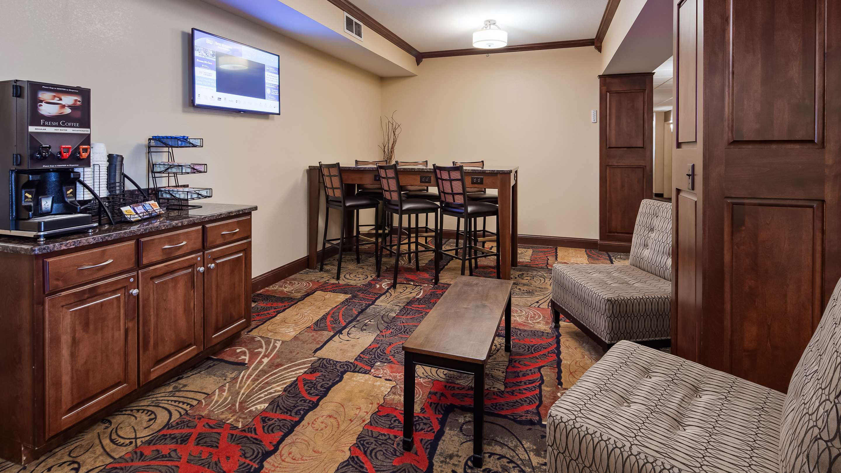 Best Western Plus Wausau/Rothschild Hotel