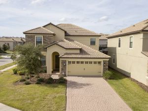 Stunning Home at Champions Gate with Private Pool