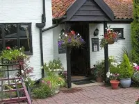 Six Bells Inn Hotels in Thetford