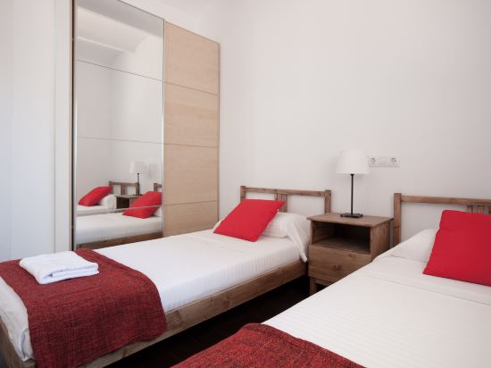 Beautiful Penthouse Next to Sagrada Familia