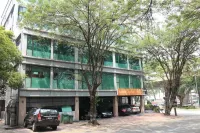 Subang Valley Hotel dekat INTI International University & Colleges