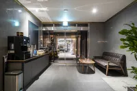 Daejeon Yuseong Top Cloud Hotel Hotels in Daejeon