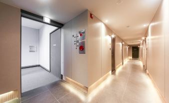 Pohang Brown Dot Hotel