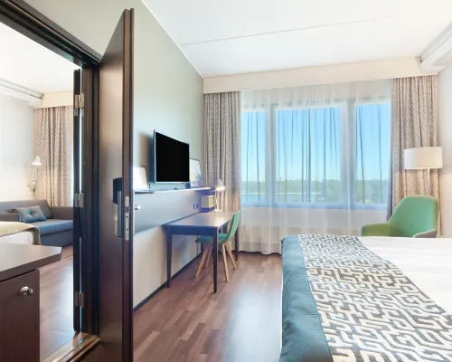 Holiday Inn 赫爾辛基羅霍拉赫蒂城西假日酒店 赫爾辛基酒店