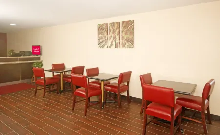 Red Roof Inn Hillsville Отели в г. Фанси Гэп