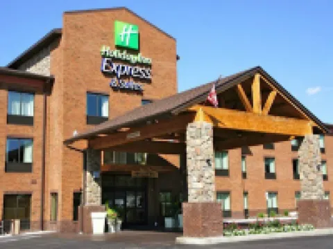 Holiday Inn Express & Suites DONEGAL by IHG Hotels in Donegal Township