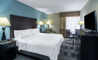 Holiday Inn Express Forsyth