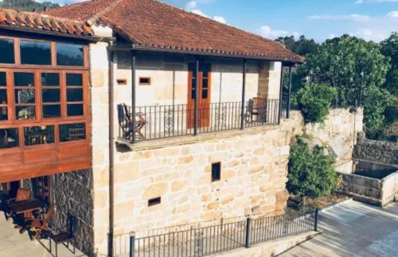 埃斯波森德酒店